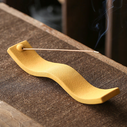 1pc, Handcrafted Ceramic Incense Stick Holder - Perfect Home Decor for Aromatherapy and Tea Ceremonies - Creative Gift for Lovers of Fragrance and Beauty