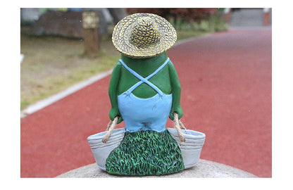 Whimsical Resin Frog Figurine in Blue Overalls with Straw Hat - Contemporary Garden Decor for Independence Day, Desktop-Style Animal Sculpture, No Power Needed, Frog Garden Decor