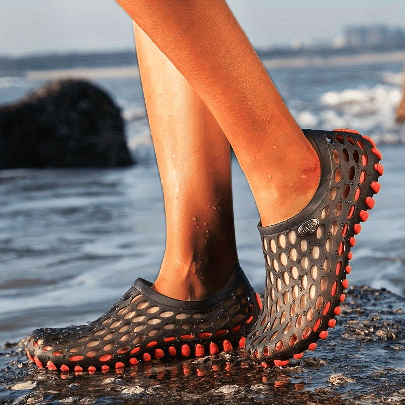 Breathable Unisex Garden Sandals - Non-Slip Summer Slides with Round Toe Design, Perfect for Outdoor Couples Wear