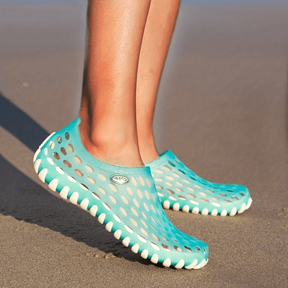 Breathable Unisex Garden Sandals - Non-Slip Summer Slides with Round Toe Design, Perfect for Outdoor Couples Wear