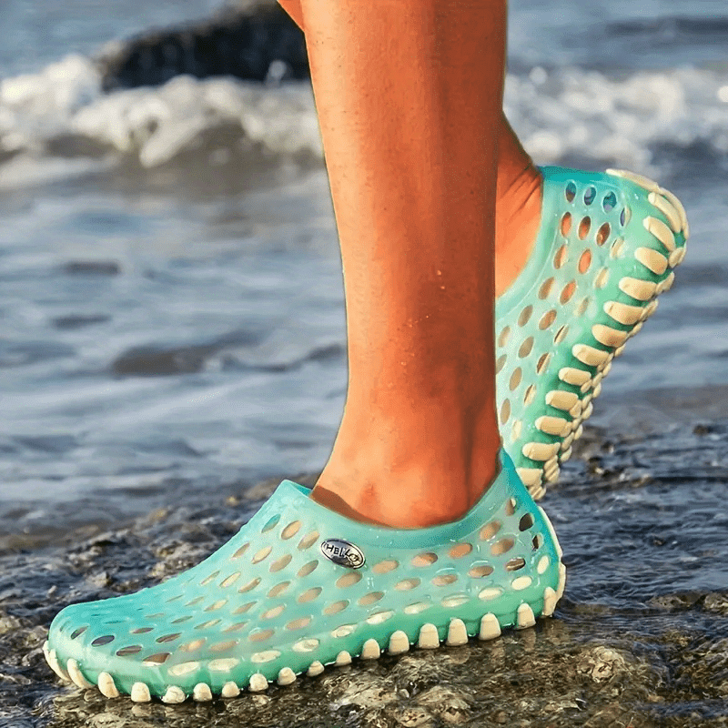 Breathable Unisex Garden Sandals - Non-Slip Summer Slides with Round Toe Design, Perfect for Outdoor Couples Wear